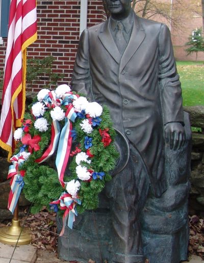 Eisenhower Statue at Gettysburg College